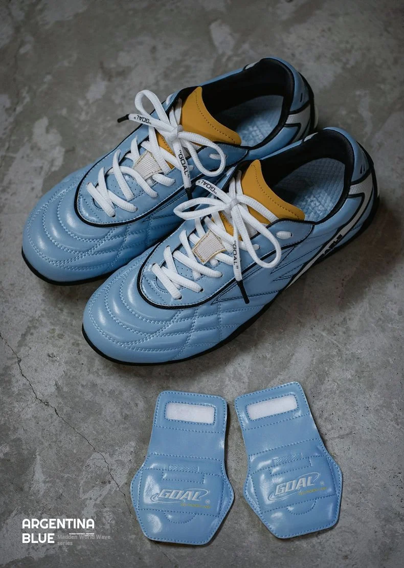 Maden Casual Soccer Shoes Soft Sole Flap Lace-Up Football Shoe Thin Sole Trendy Driving Lightweight Shoes for Men's Fall Winter