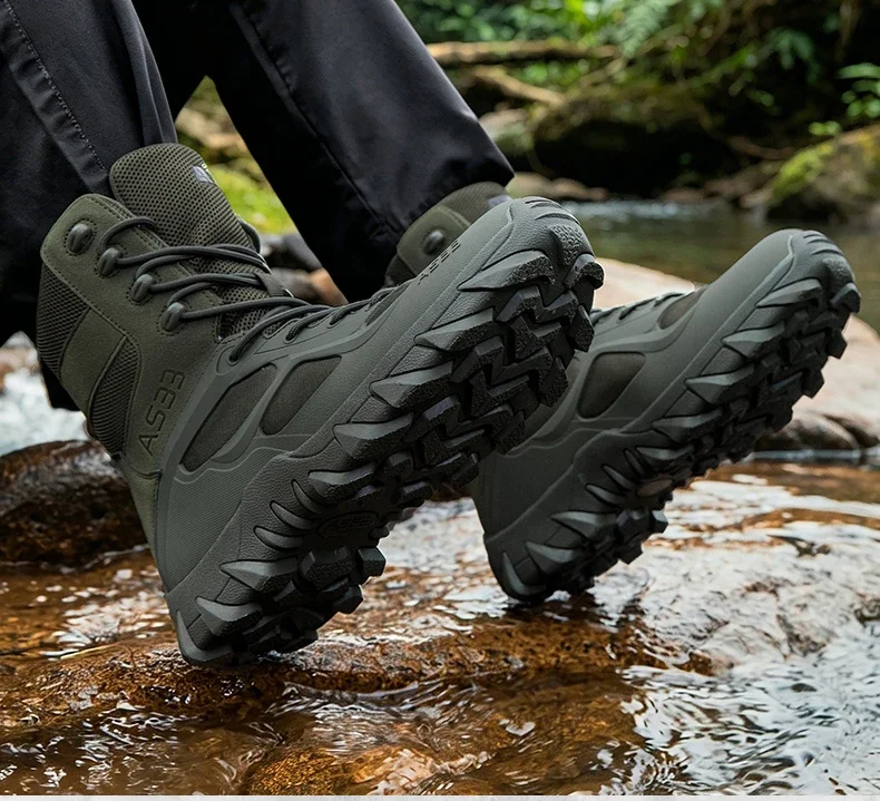 Men Tactical Boot Outdoor Ultrallight Safety Waterproof Breathable Lace Up Male Hunting Boots Army Boots Anti-Slip High Quality