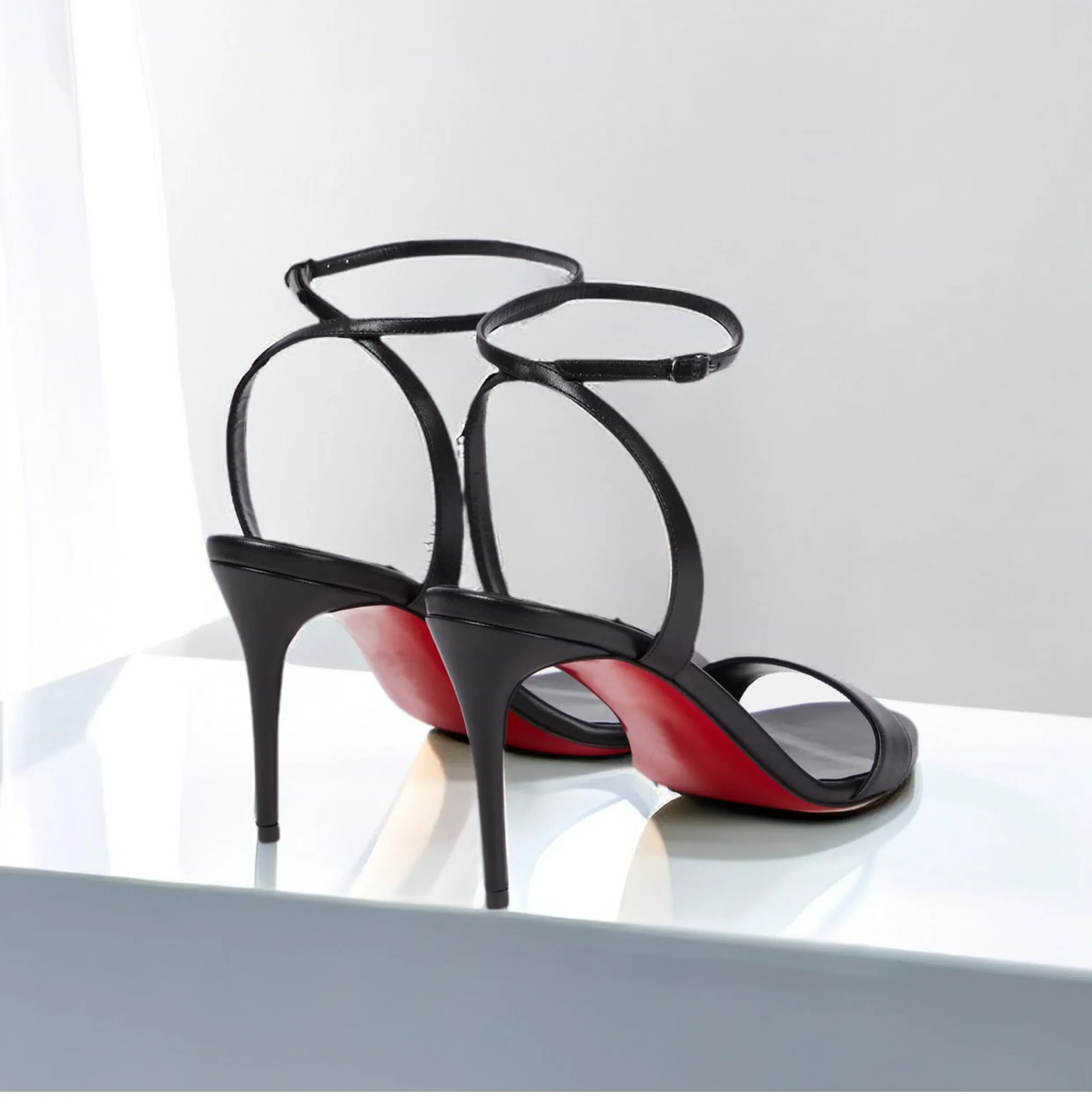 New Slim Heel Nude Sexy One-Piece High-Heeled Sandals with Feminine Temperament, French Women's Comfortable High-Heeled Shoes