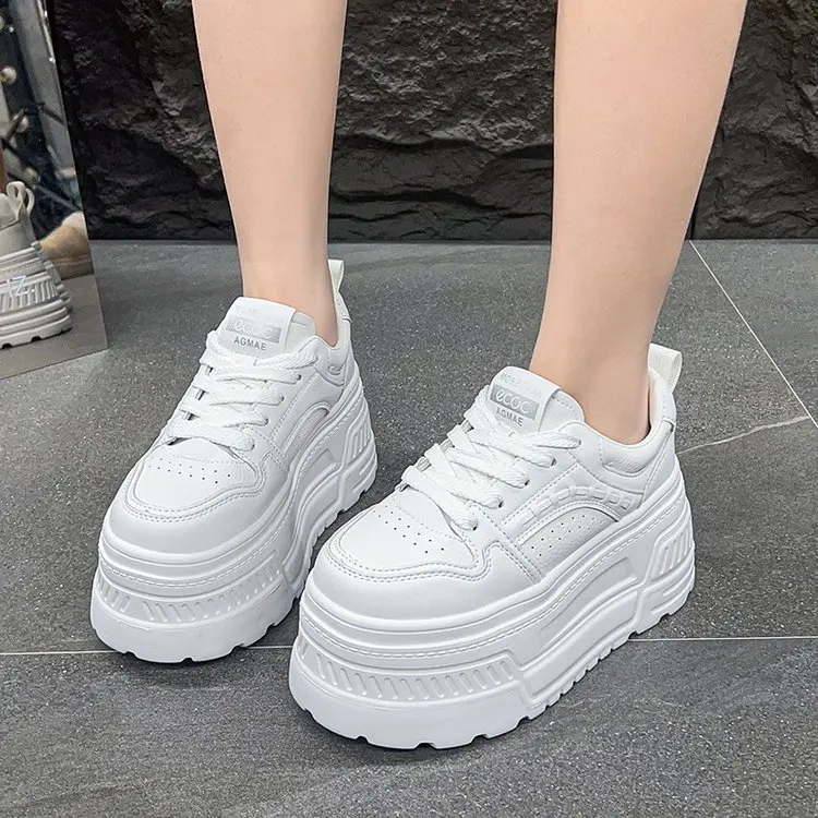 Ladies Heightening Thick Bottom Sneakers Breathable Fashionable Casual Platform Shoes New Style Flatform Loafers
