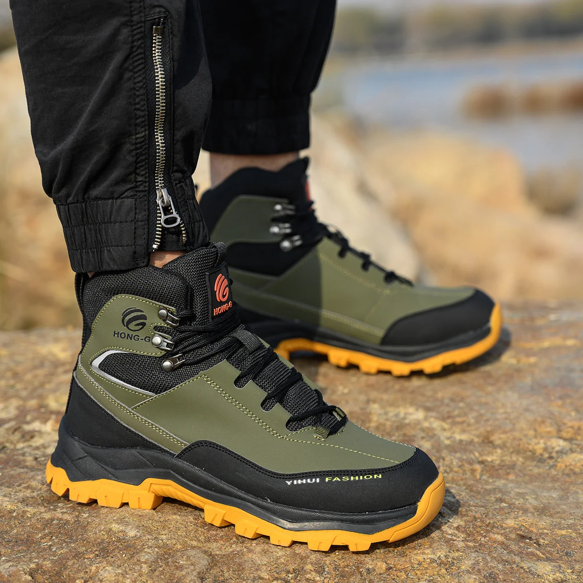 Waterproof Composite Toe Work Boots Puncture-Proof Non-Slip Breathable Comfort Fit for Warehouse Use Mne's Anti-smash Work Boots