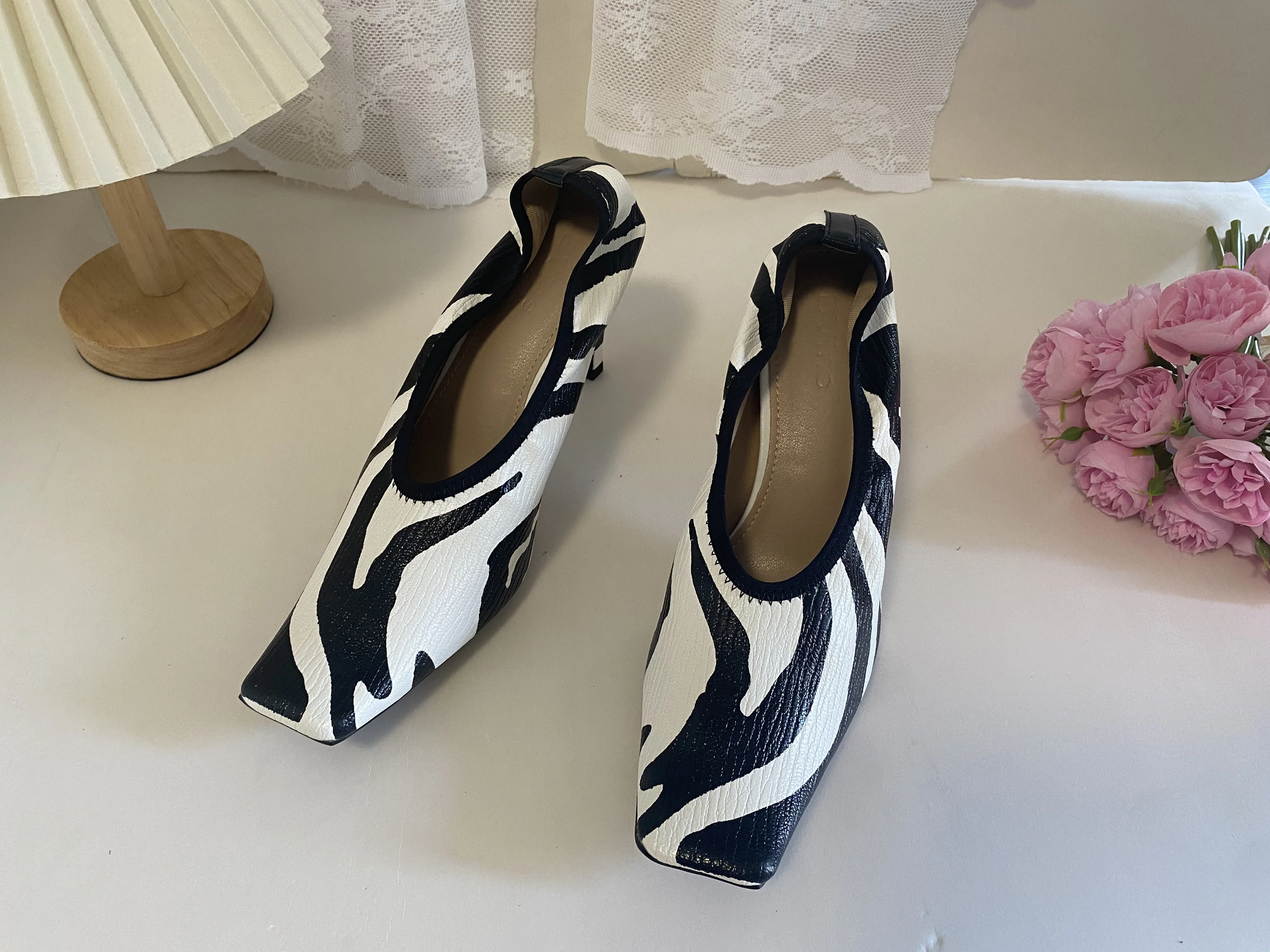 Black Square Head Early Spring New Lady Pumps Zebra-Print Soft Leather Pleated Elastic Witch High Heel Deep Mouth Granny Shoes