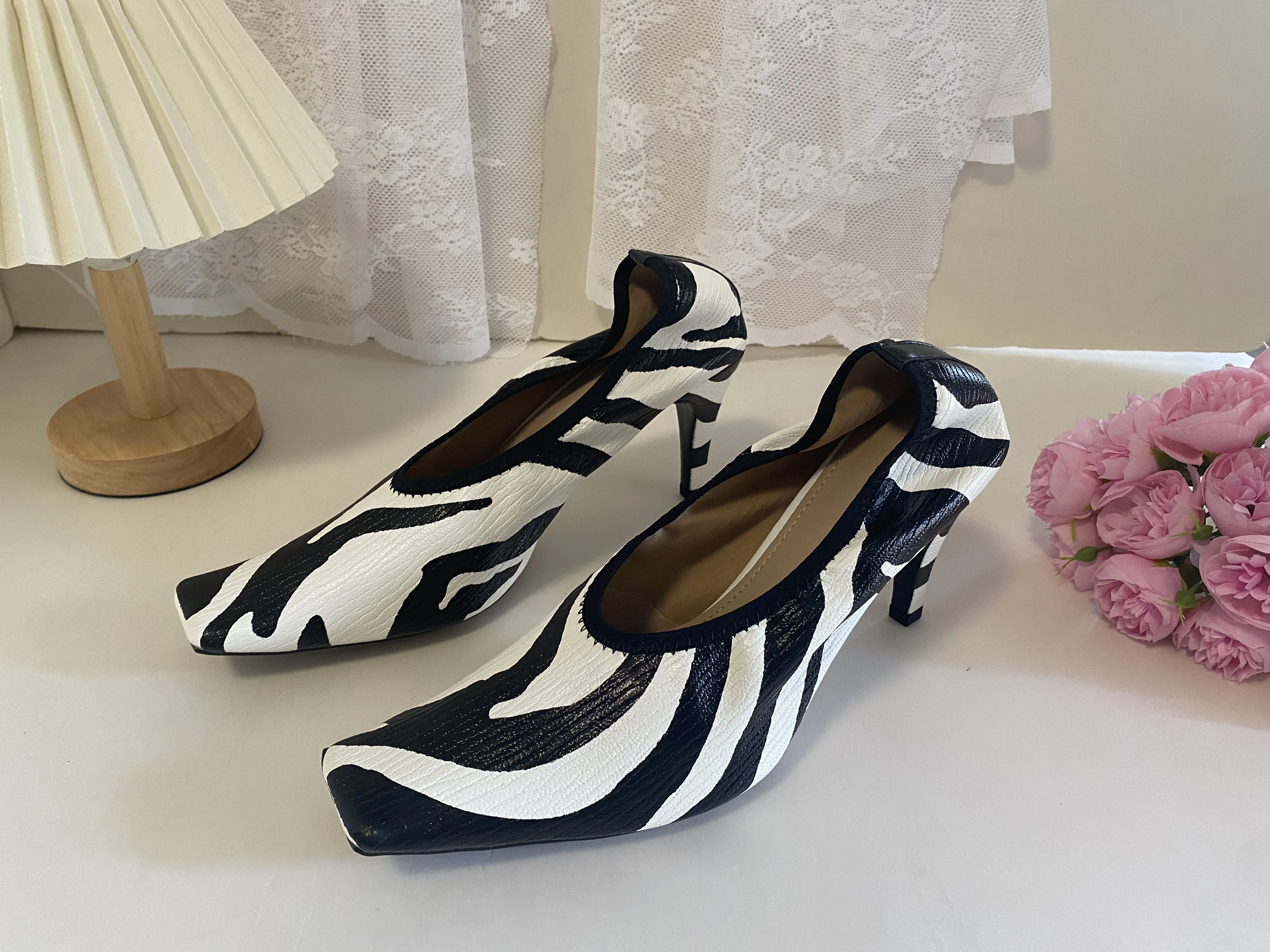 Black Square Head Early Spring New Lady Pumps Zebra-Print Soft Leather Pleated Elastic Witch High Heel Deep Mouth Granny Shoes