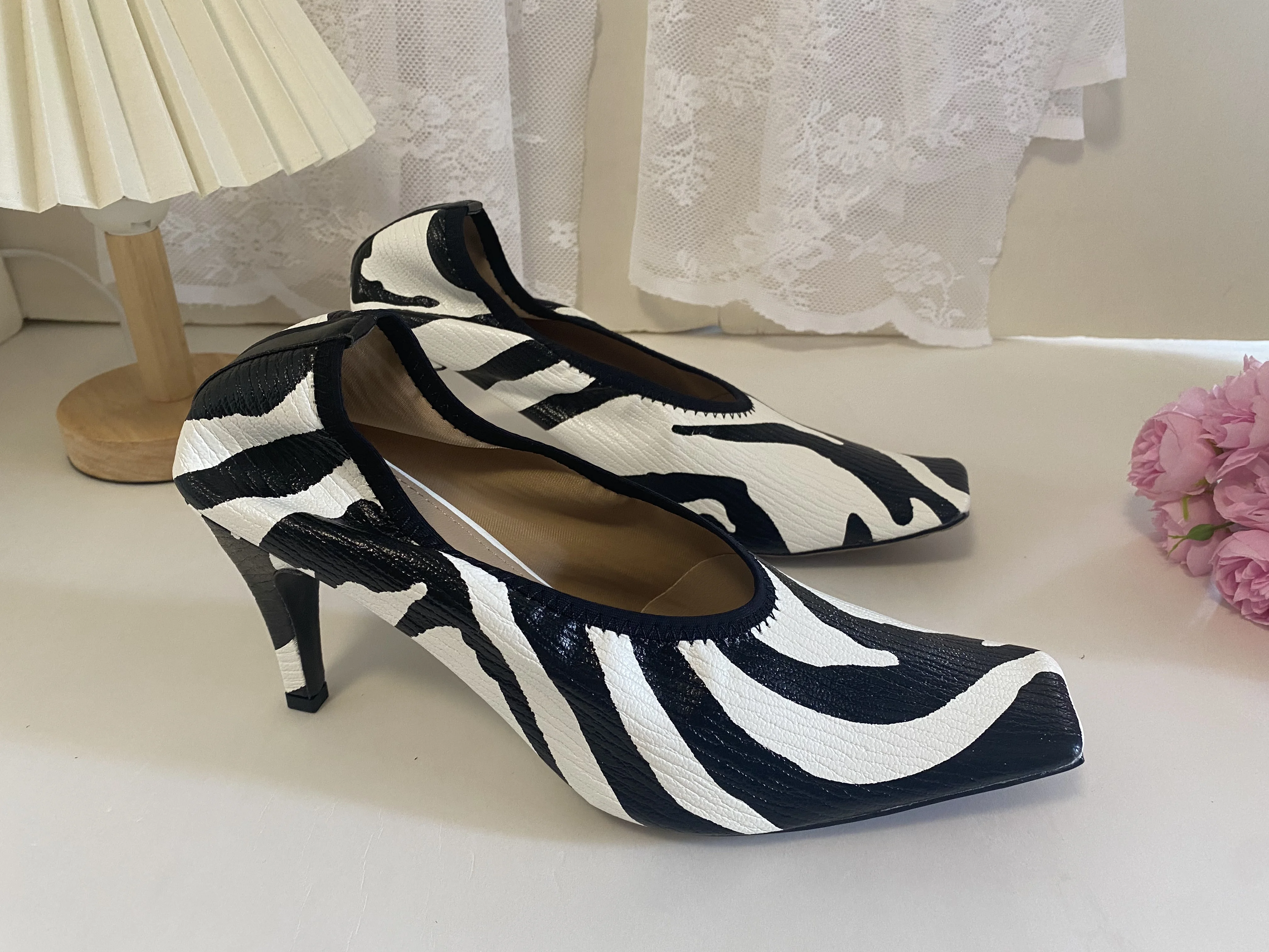 Black Square Head Early Spring New Lady Pumps Zebra-Print Soft Leather Pleated Elastic Witch High Heel Deep Mouth Granny Shoes
