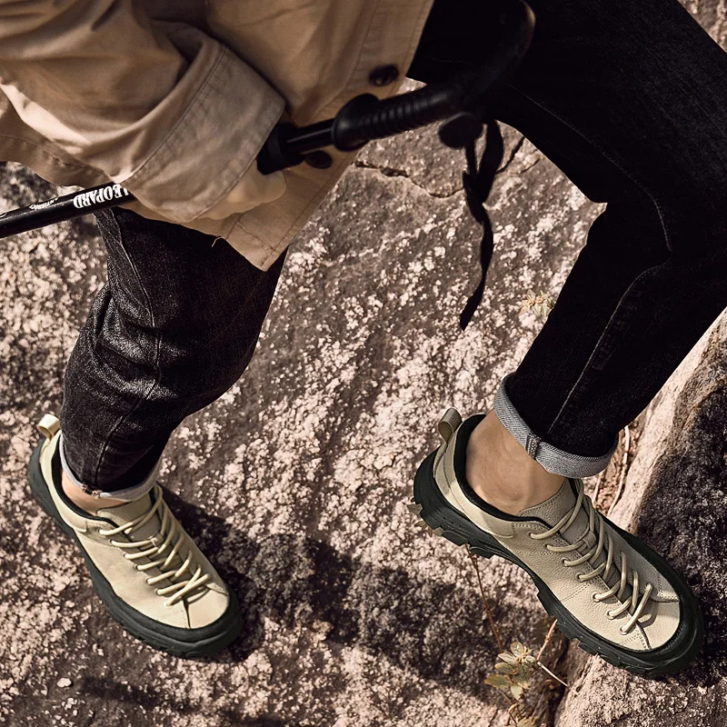 European  American Men New High-end Outdoor Hiking Shoes Non Slip Off-road Hiking Leisure Sports Tourism Thick Soled Shoes