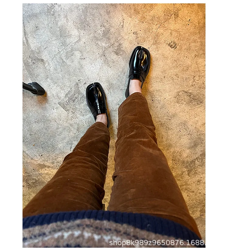 Tabi Loafers Men and Women Split Toe Thick Sole Casual Patent Leather Tabbi Black slip on Flats Chunky platform Mocassin shoes