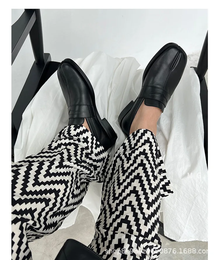 Tabi Loafers Men and Women Split Toe Thick Sole Casual Patent Leather Tabbi Black slip on Flats Chunky platform Mocassin shoes