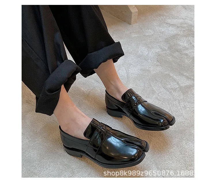 Tabi Loafers Men and Women Split Toe Thick Sole Casual Patent Leather Tabbi Black slip on Flats Chunky platform Mocassin shoes