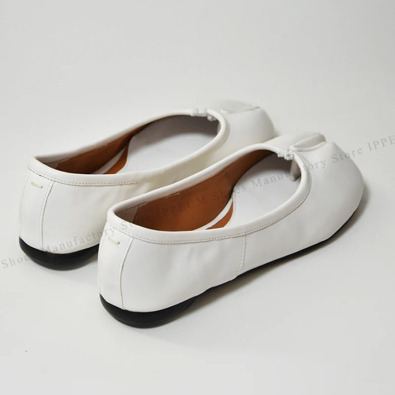 IPPEUM Tabi Footwear Shoes For Women 2026 New Fashion 36-44 Plus Size Ballet Flats Shoes With Split Toe