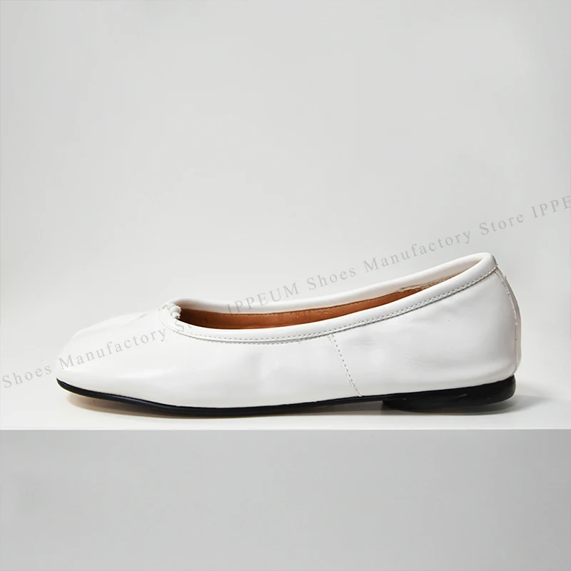 IPPEUM Tabi Footwear Shoes For Women 2026 New Fashion 36-44 Plus Size Ballet Flats Shoes With Split Toe