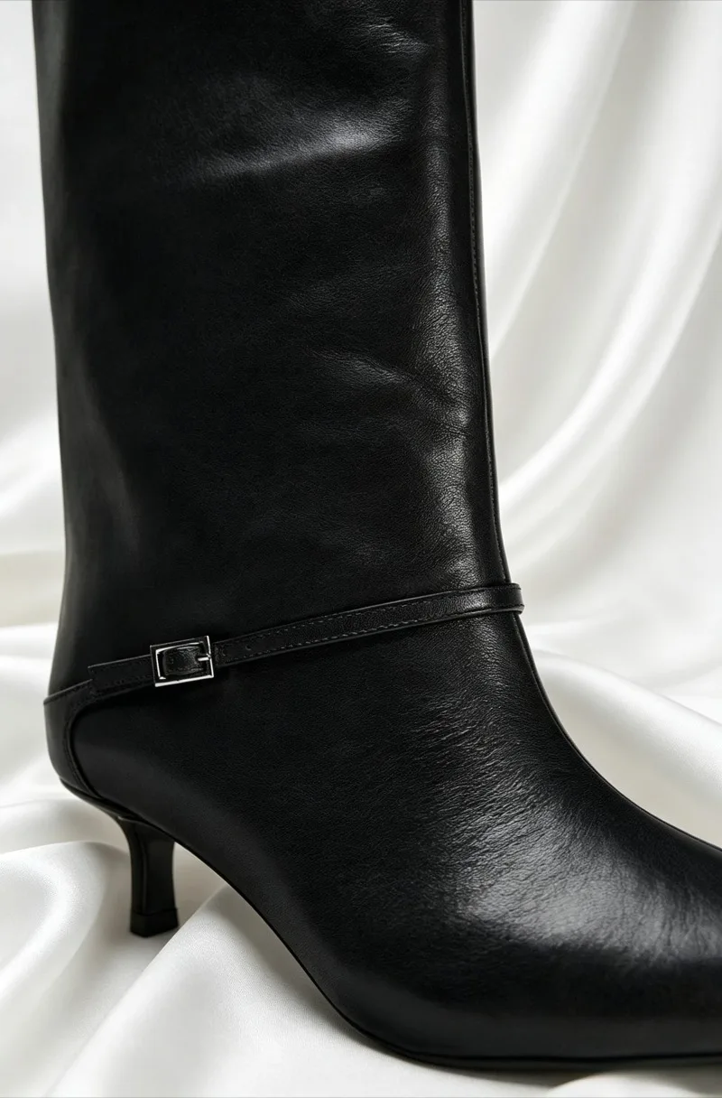 British Style Black Soft Leather Knee Boots Women Luxury Buckle Kitten Heel Designer Boots Sexy Pointed Toe Botas Invierno Mujer
