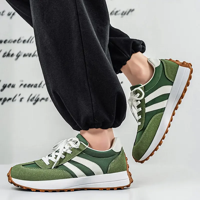 Summer Women Sneakers Spring New Luxury Flat Comfortable Slip on Soft Trend Sneakers Women Lightweight Outdoor Shoes for Women
