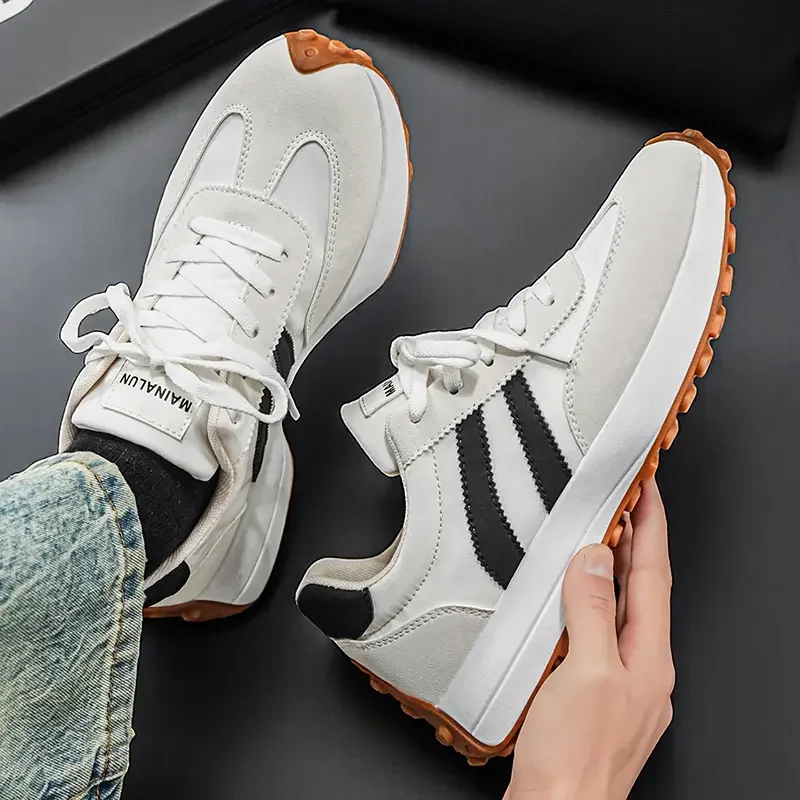 Summer Women Sneakers Spring New Luxury Flat Comfortable Slip on Soft Trend Sneakers Women Lightweight Outdoor Shoes for Women