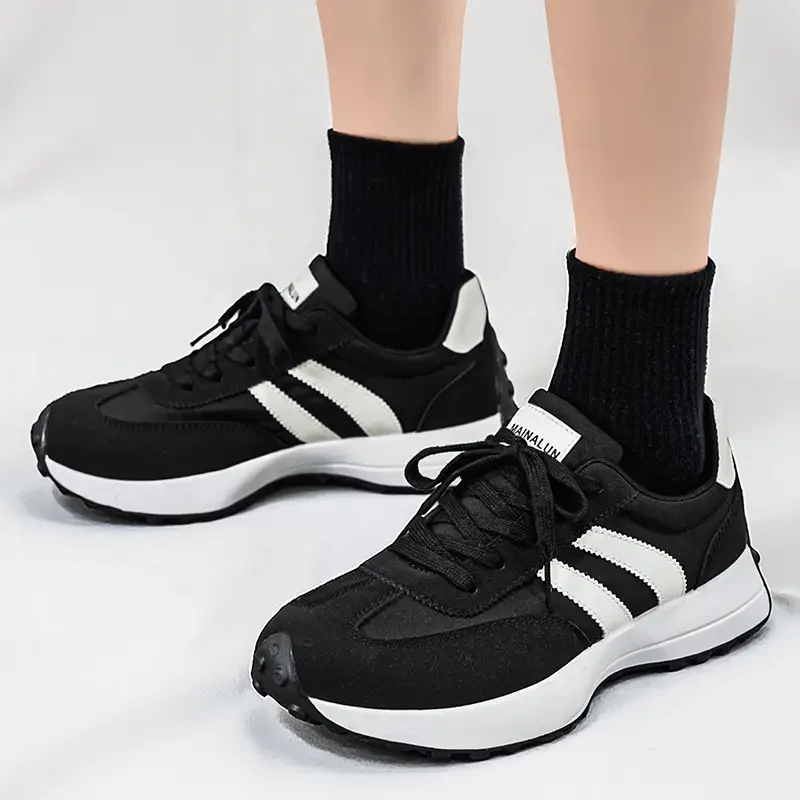 Summer Women Sneakers Spring New Luxury Flat Comfortable Slip on Soft Trend Sneakers Women Lightweight Outdoor Shoes for Women