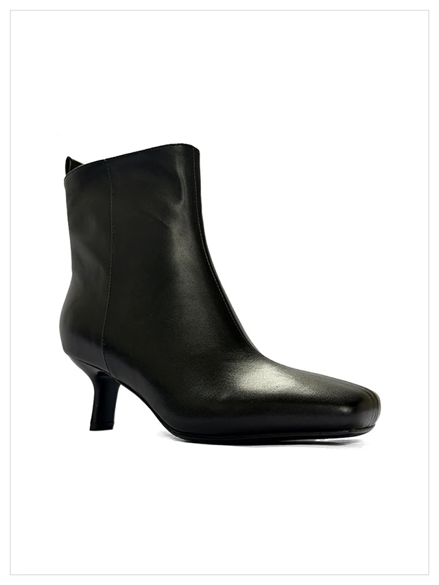 2027 Autumn Winter Trendy New Simple Versatile Sexy Square Toe Slim Heel Side Zipper Women's Genuine Leather Ankle Boots