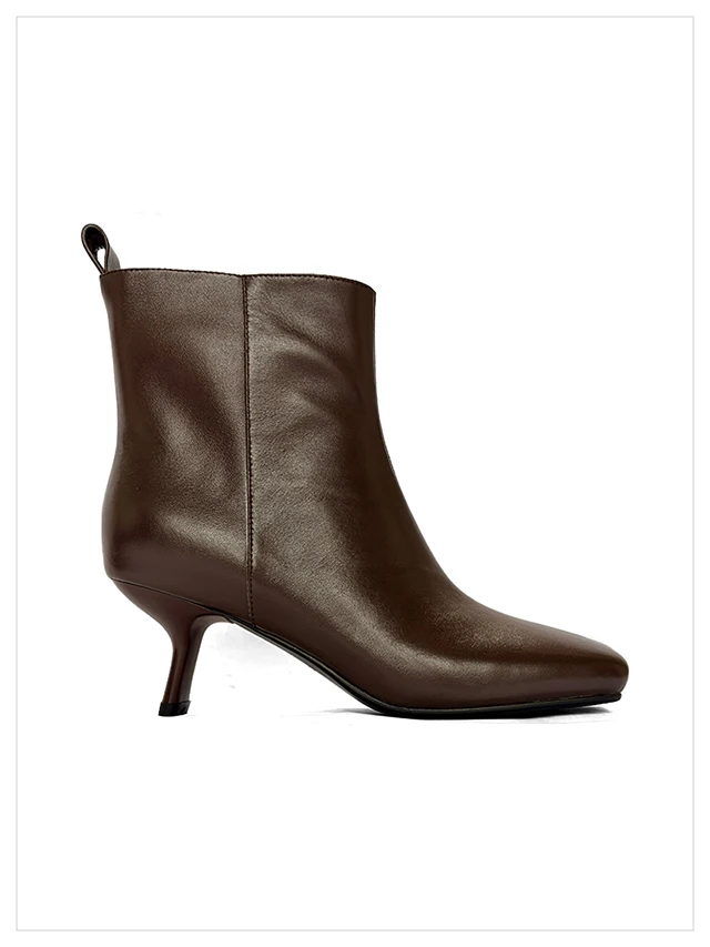 2027 Autumn Winter Trendy New Simple Versatile Sexy Square Toe Slim Heel Side Zipper Women's Genuine Leather Ankle Boots