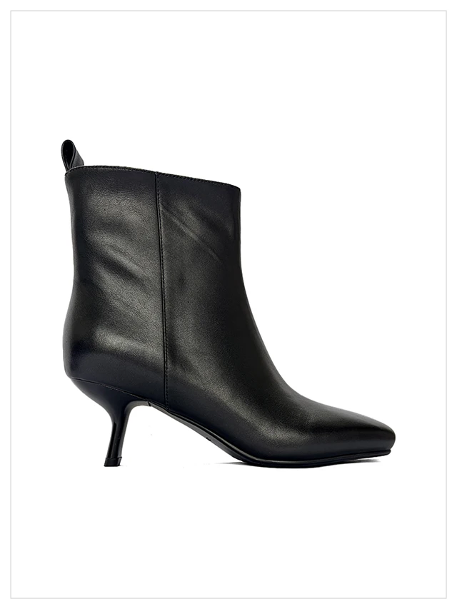 2027 Autumn Winter Trendy New Simple Versatile Sexy Square Toe Slim Heel Side Zipper Women's Genuine Leather Ankle Boots