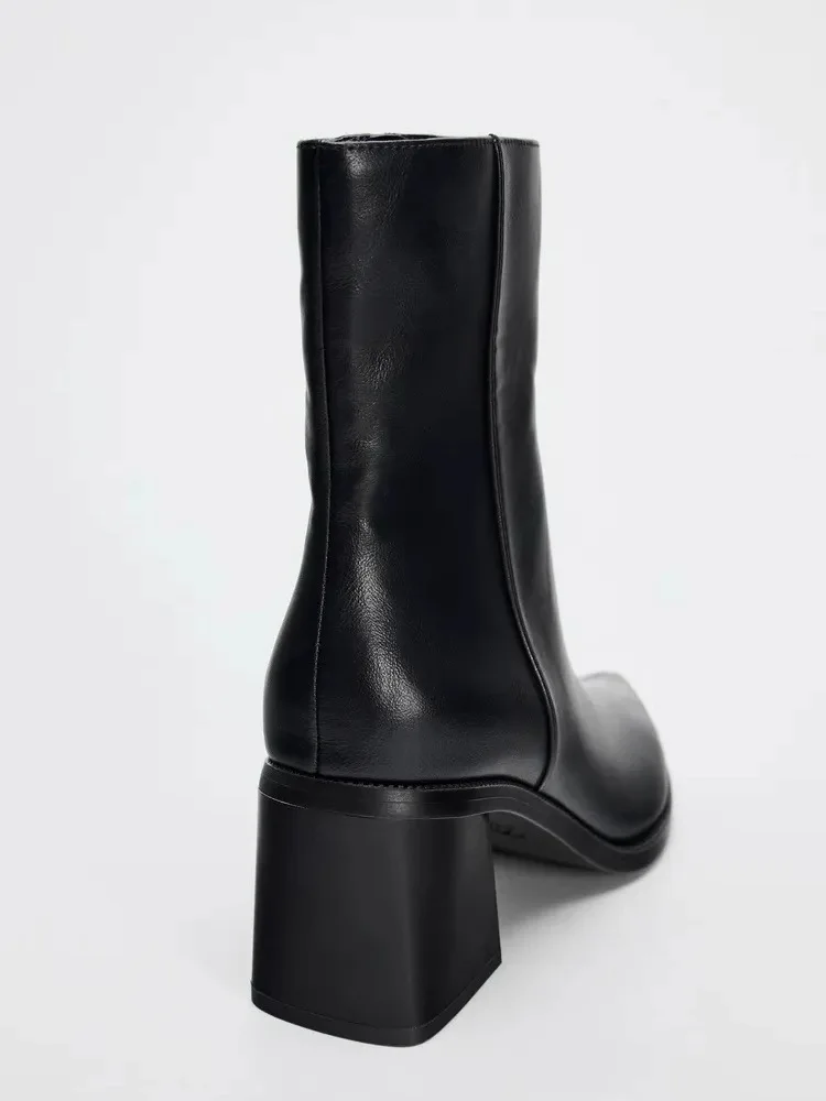 Chunky Heel Soft Leather Chelsea Boots Women Sexy Pointy Toe Side Zip Design Ankle Boots for Ladies Comfortable Women Shoes