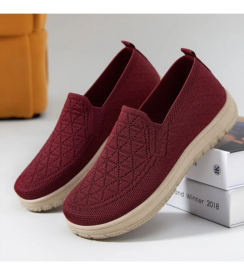 Women's Spring New Shoes One Step Stepping Cloth Shoe Shallow Mouth Flat Shoe Soft Soled Comfortable and Versatile Women's Shoes
