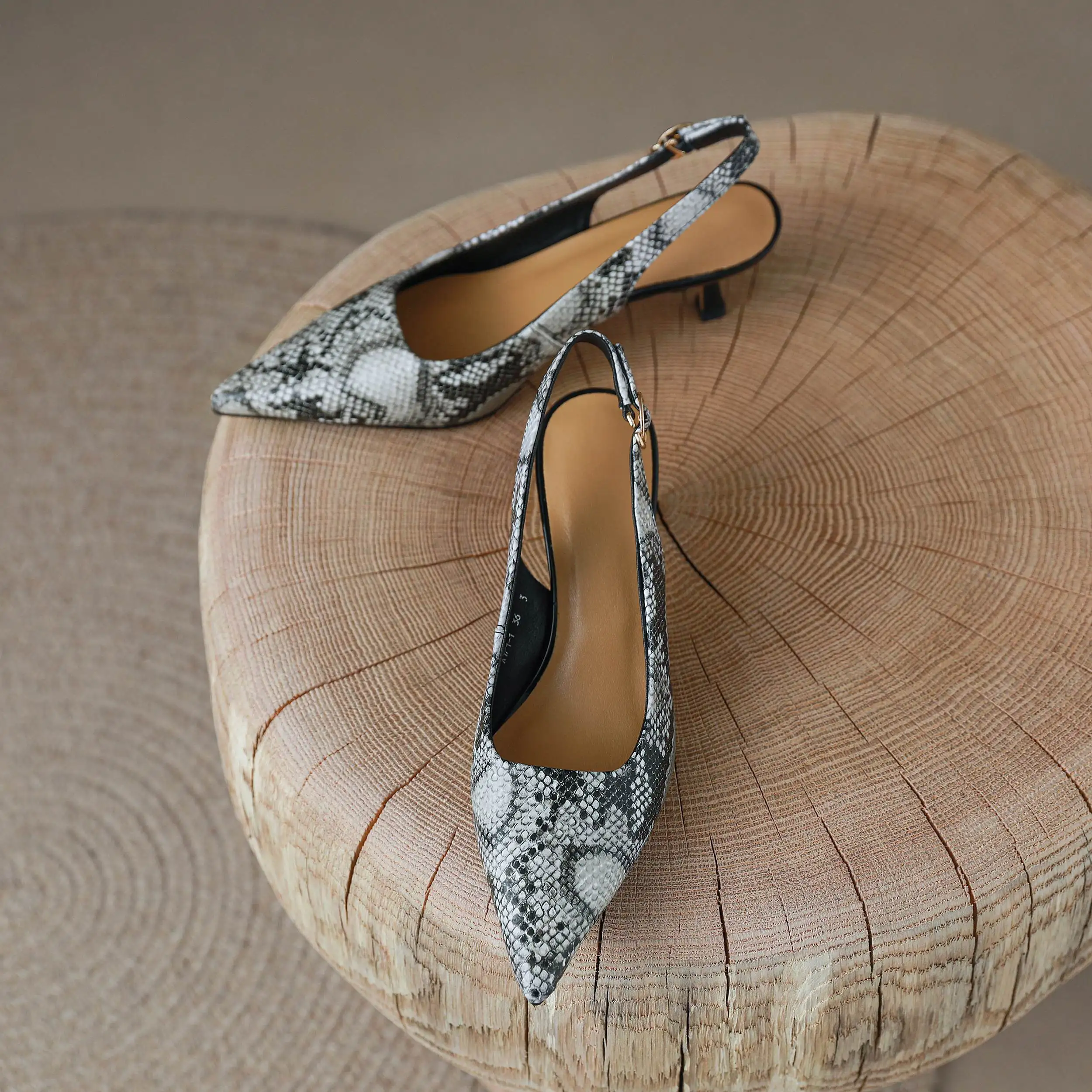 Krazing Pot Genuine Leather Snake Patterns Big Size 42 High Heels Pointed Toe Summer Shoes Slingback Buckle Straps Women Pumps