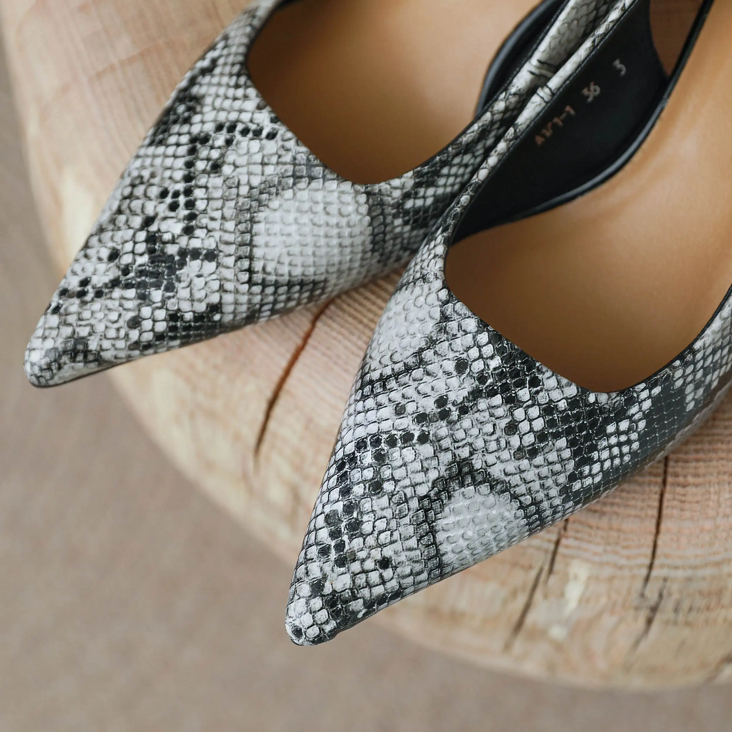 Krazing Pot Genuine Leather Snake Patterns Big Size 42 High Heels Pointed Toe Summer Shoes Slingback Buckle Straps Women Pumps
