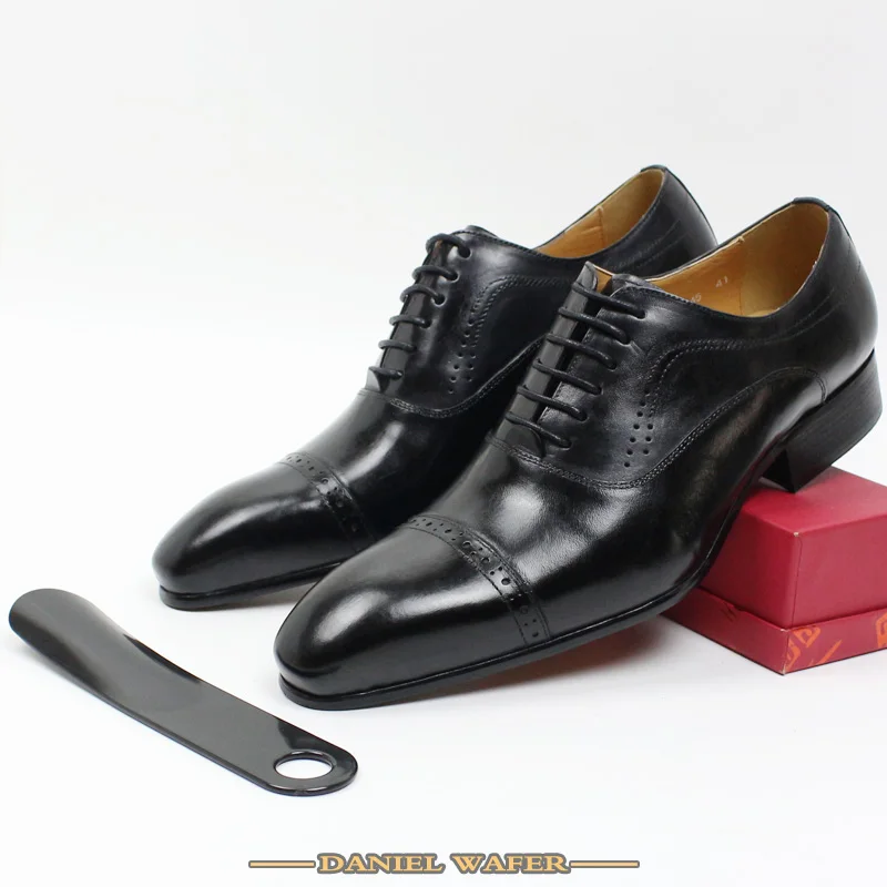 Genuine Leather Oxford Dress Shoes Men Lace Up Cap Toe Office Wedding Shoes Black Brown Brogue Pointed Oxfords Formal Shoes Men