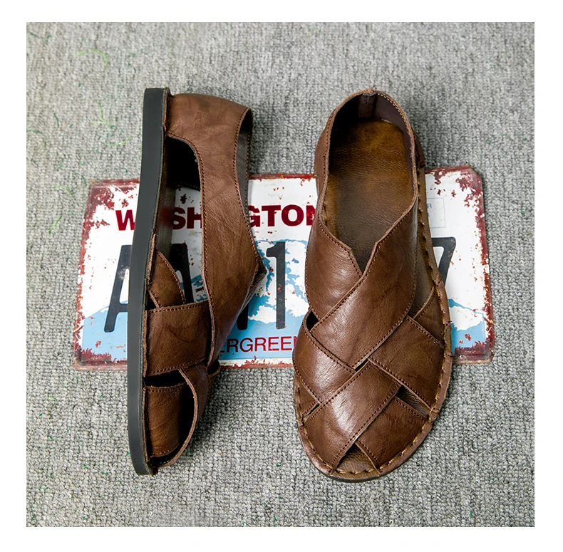 Men Summer Genuine Leather Sandals Youth Beach Lightweight Breathable Slippers Men's Sandal Low Top Mens Shoes