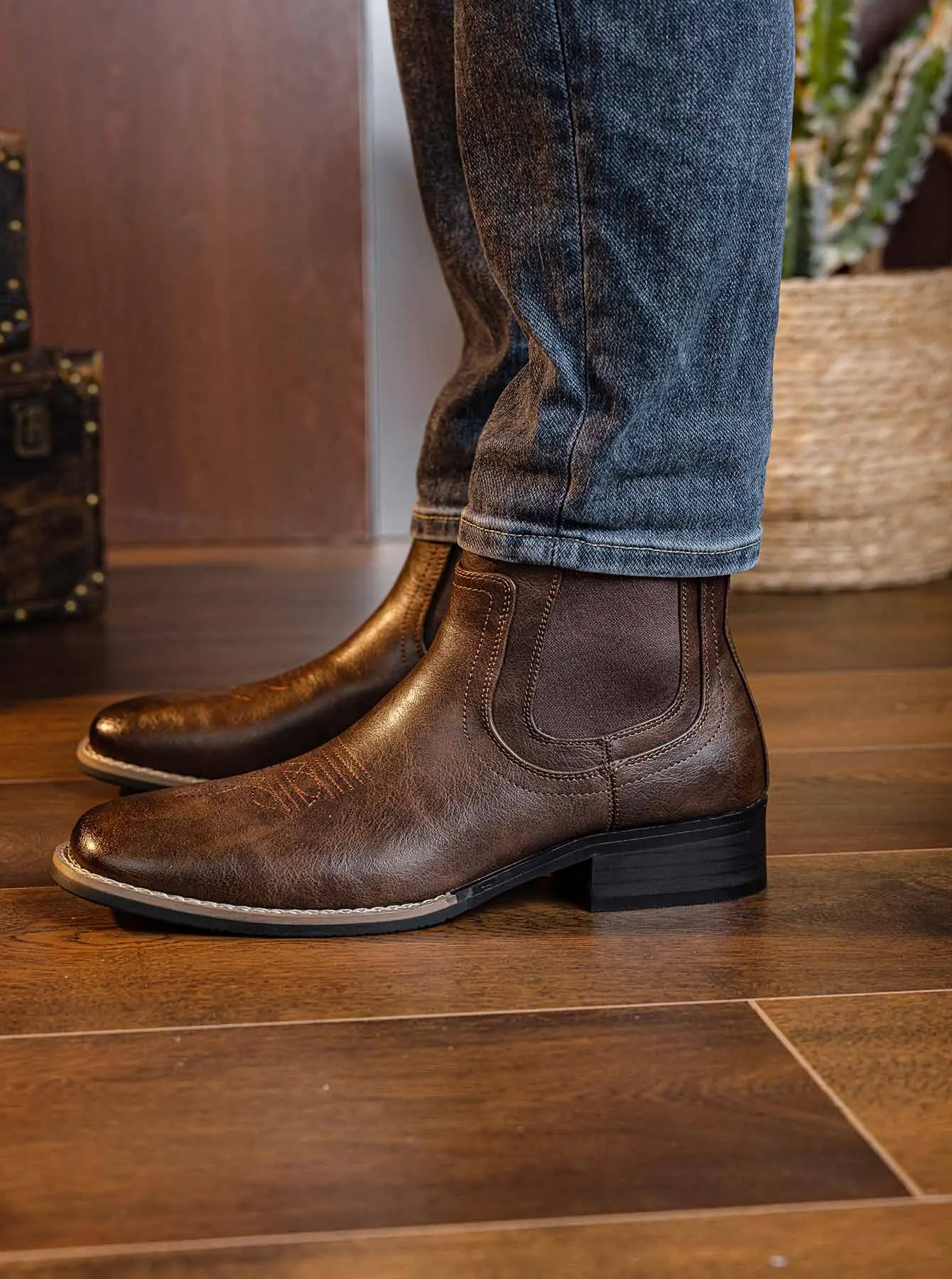 Men's Fashion Chelsea Boots in Three Colors, Comfortable and Versatile with Rubber Compound Outsole