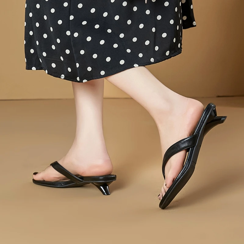 AIYUQI 2026 New Women's Slippers High-Heeled Fashionable Flip-Flops Women Plus Size Summer Round Toe Beach Shoes Girl