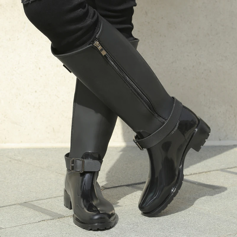 Women's zipper Tall Boots Punk Style Belt buckle Shoes Pure Color Rain Boots Outdoor Rubber Water shoes For Female Zapatos Mujer