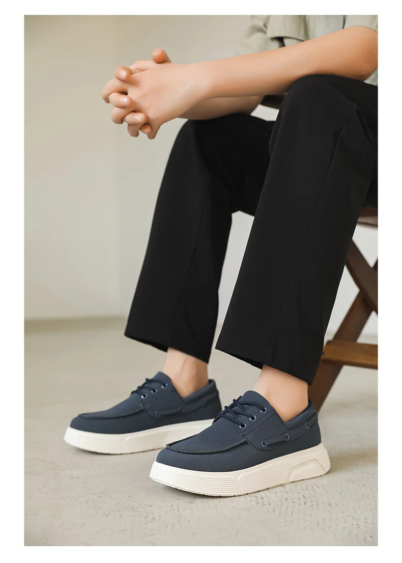 2026 New Men Slip on Loafers Shoes EU39-46 Big Size Light Platform Casual Walking Board Shoes