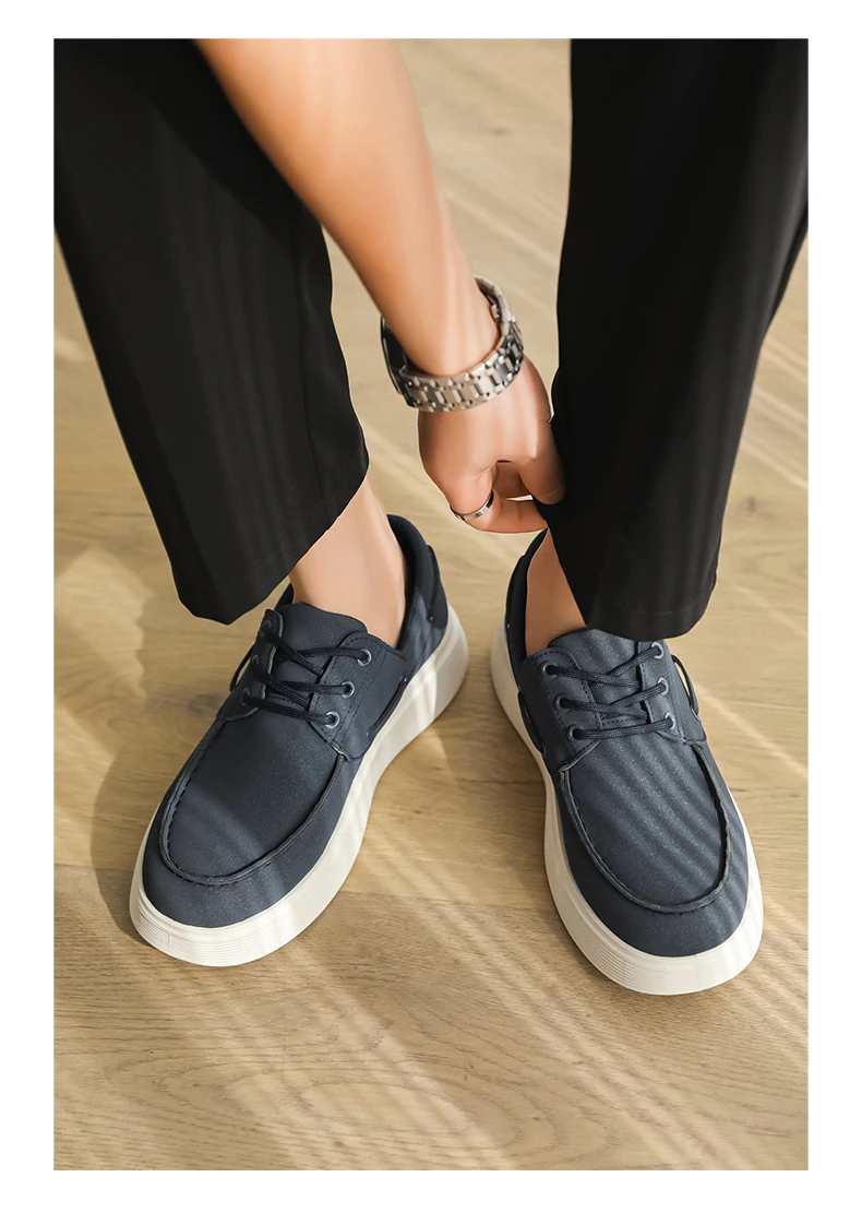 2026 New Men Slip on Loafers Shoes EU39-46 Big Size Light Platform Casual Walking Board Shoes
