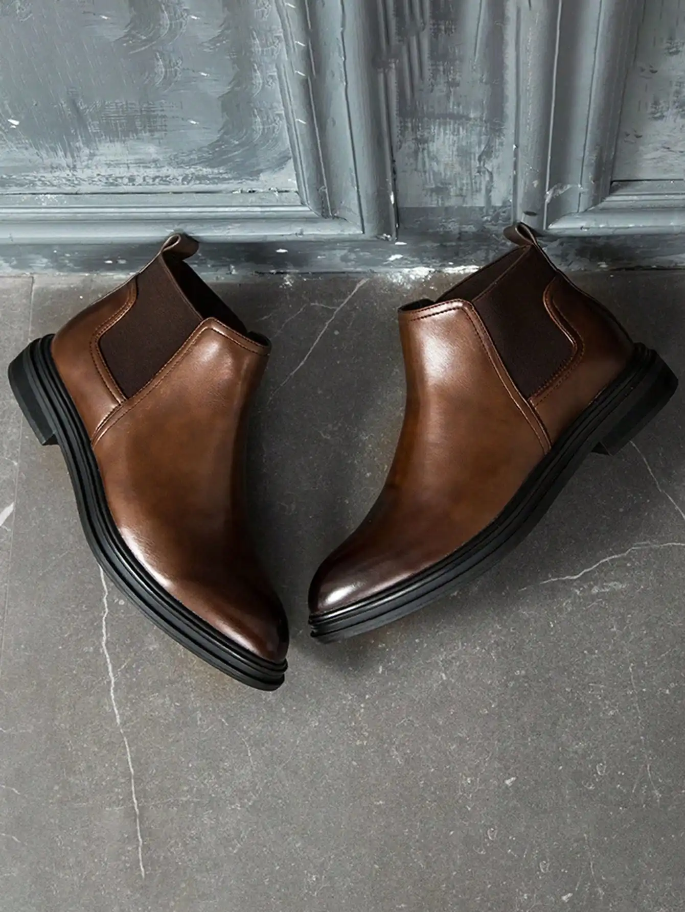 Men's Pointed-Toe Large Size Chelsea Boots
