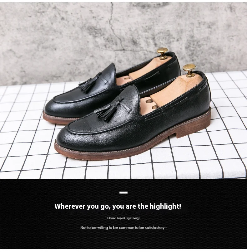 New High Quality Pointed Casual Leather Shoes Men's Wedding Shoes Bullock Fringe A Slip-On Beef Sole Stylist Fashion Shoes