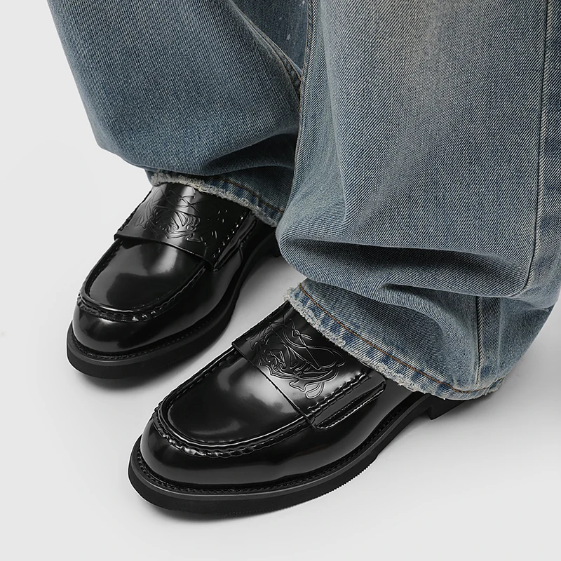 High quality men's leather shoe British designer style Party Leisure Business daily work Plus Size Black loafers 38-46 Hot