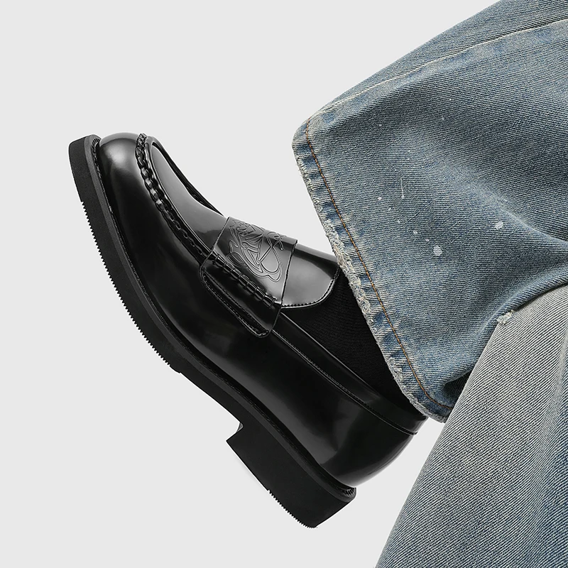 High quality men's leather shoe British designer style Party Leisure Business daily work Plus Size Black loafers 38-46 Hot