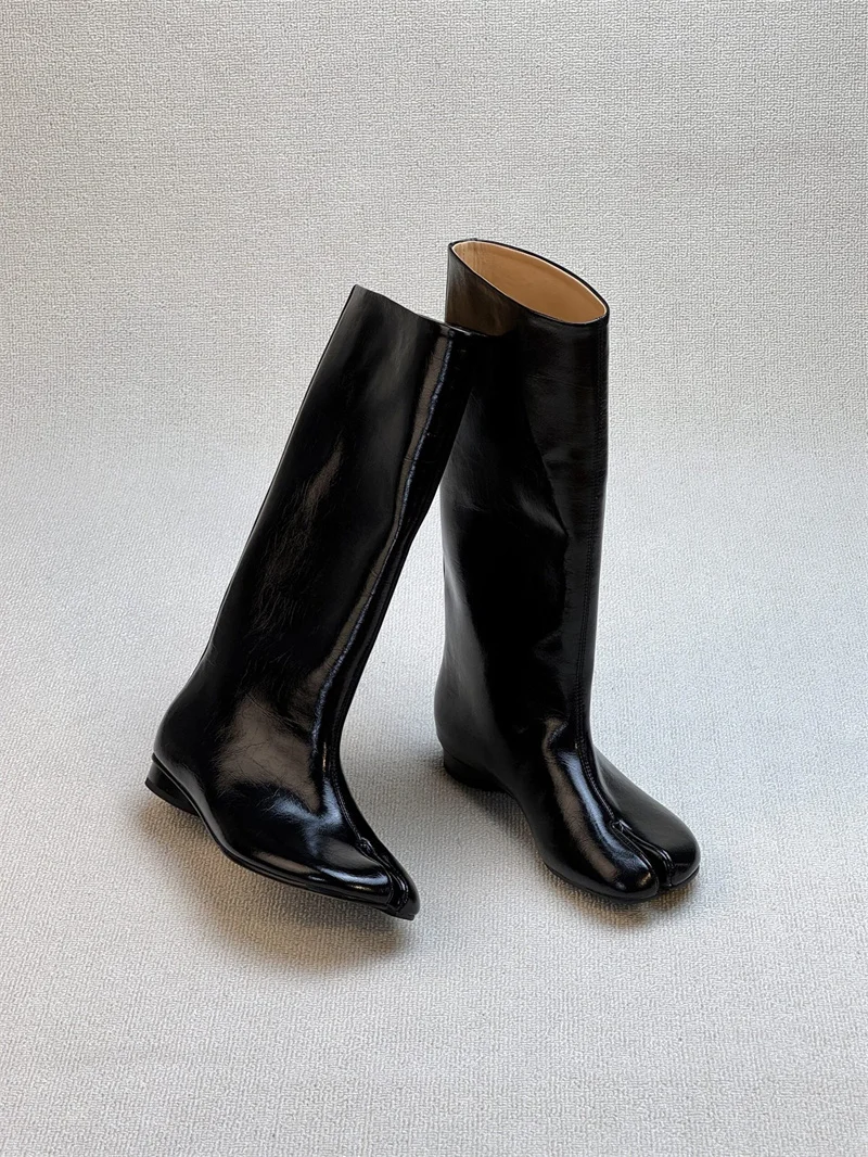 Hlieny Winter Street Style Fashion Split Toe Knee-High Boots Women Flat Heels Shoes Female Long Booties Zapatos De Mujer