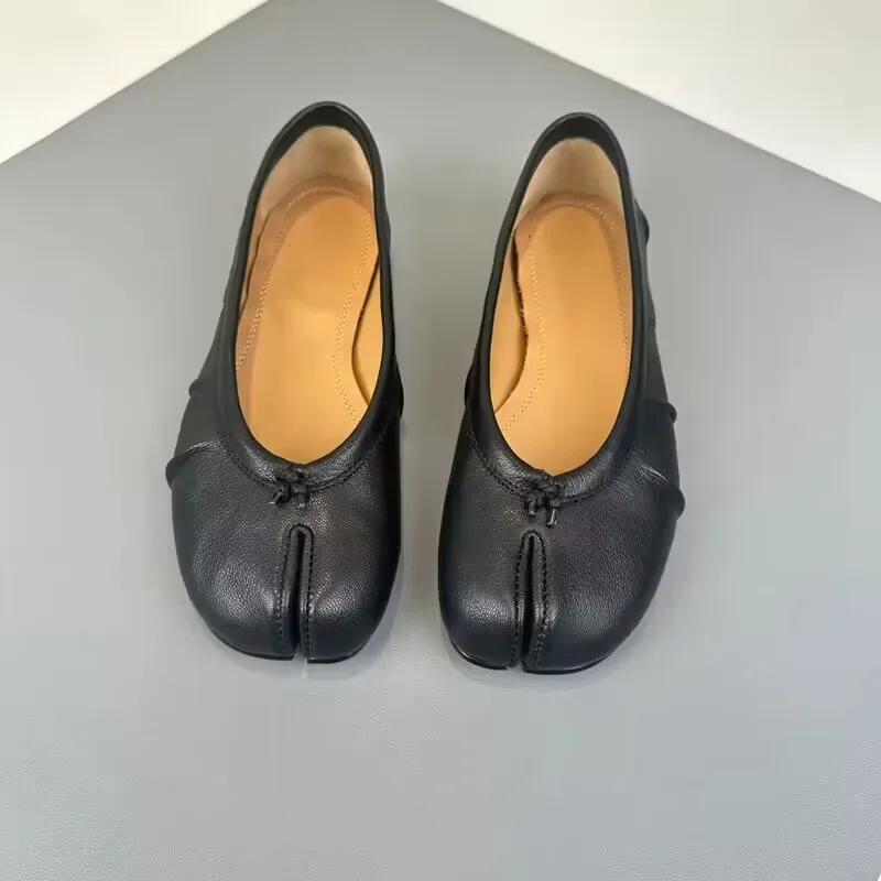 2026 New Women PU Leather Tabi Split Toe Mules Handmade Flat Slides Luxury Design High Quality Fashion Trend Ladies Daily Shoes