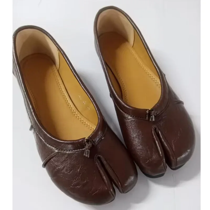 2026 New Women PU Leather Tabi Split Toe Mules Handmade Flat Slides Luxury Design High Quality Fashion Trend Ladies Daily Shoes