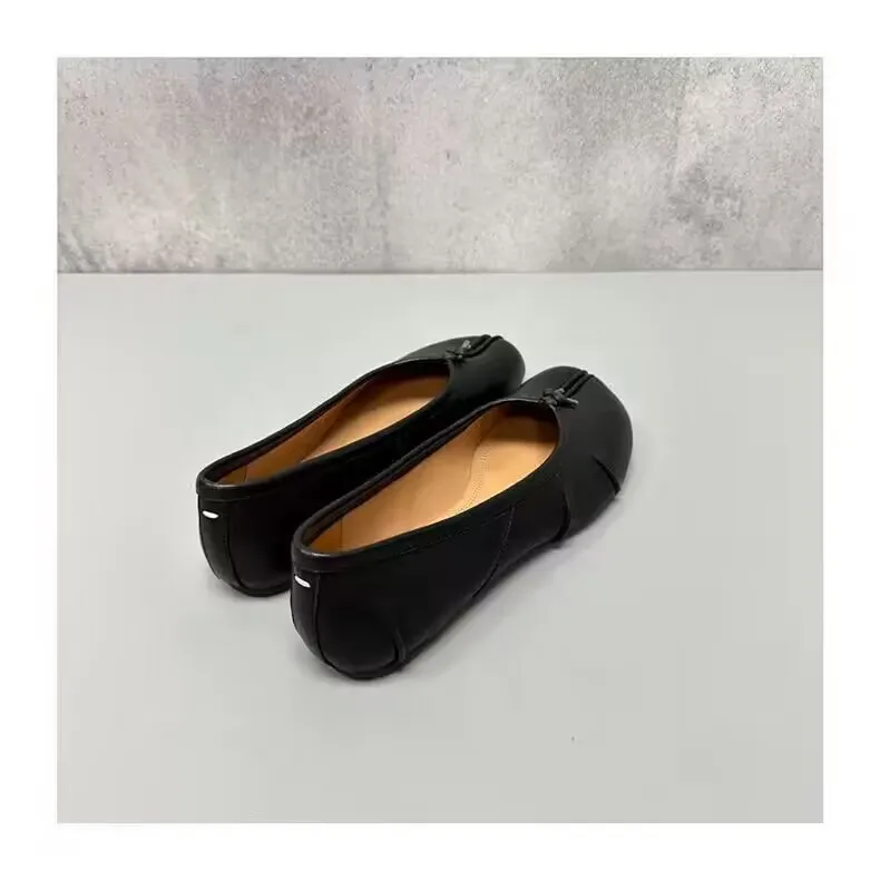 2026 New Women PU Leather Tabi Split Toe Mules Handmade Flat Slides Luxury Design High Quality Fashion Trend Ladies Daily Shoes