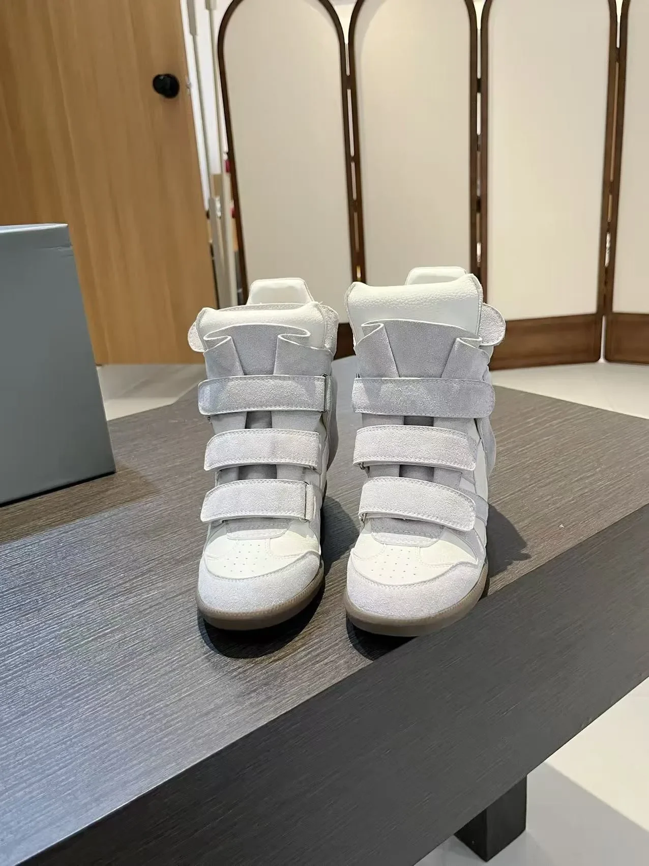 Fall Winter High Top Women's Casual Shoes Thick Bottom Heightening Magic Tape Sports Shoes Fashionable Splice Color Design