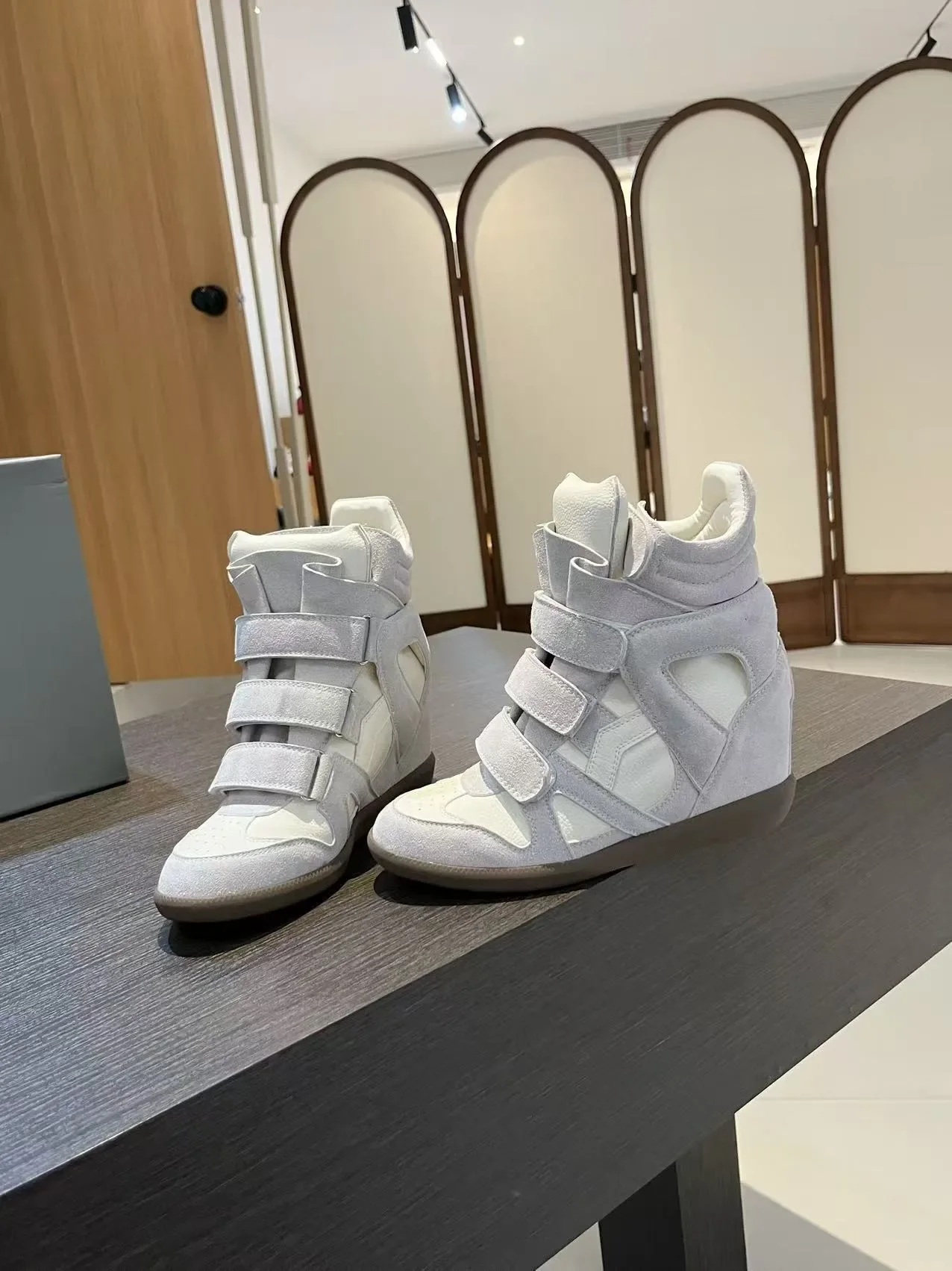 Fall Winter High Top Women's Casual Shoes Thick Bottom Heightening Magic Tape Sports Shoes Fashionable Splice Color Design