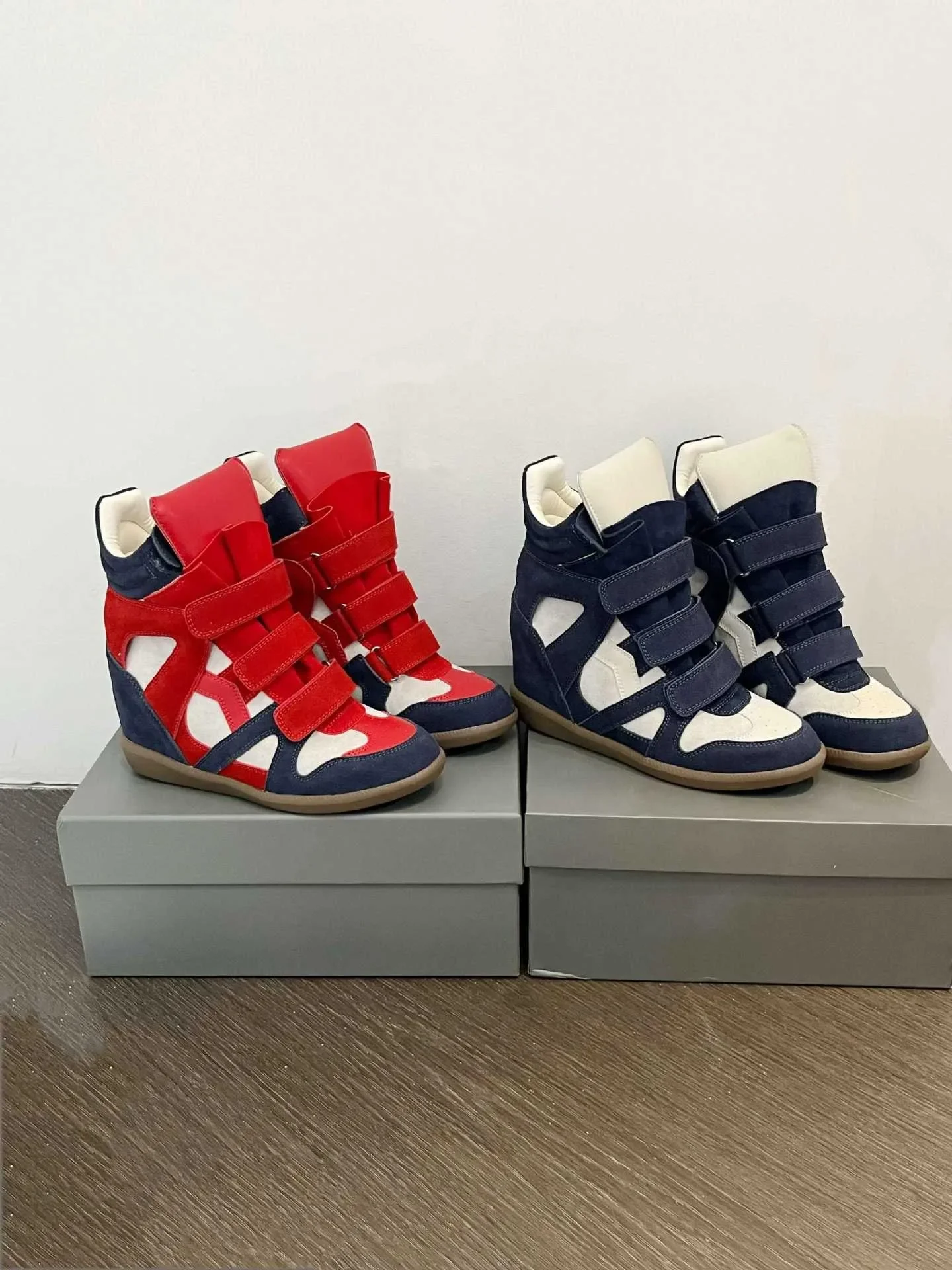 Fall Winter High Top Women's Casual Shoes Thick Bottom Heightening Magic Tape Sports Shoes Fashionable Splice Color Design