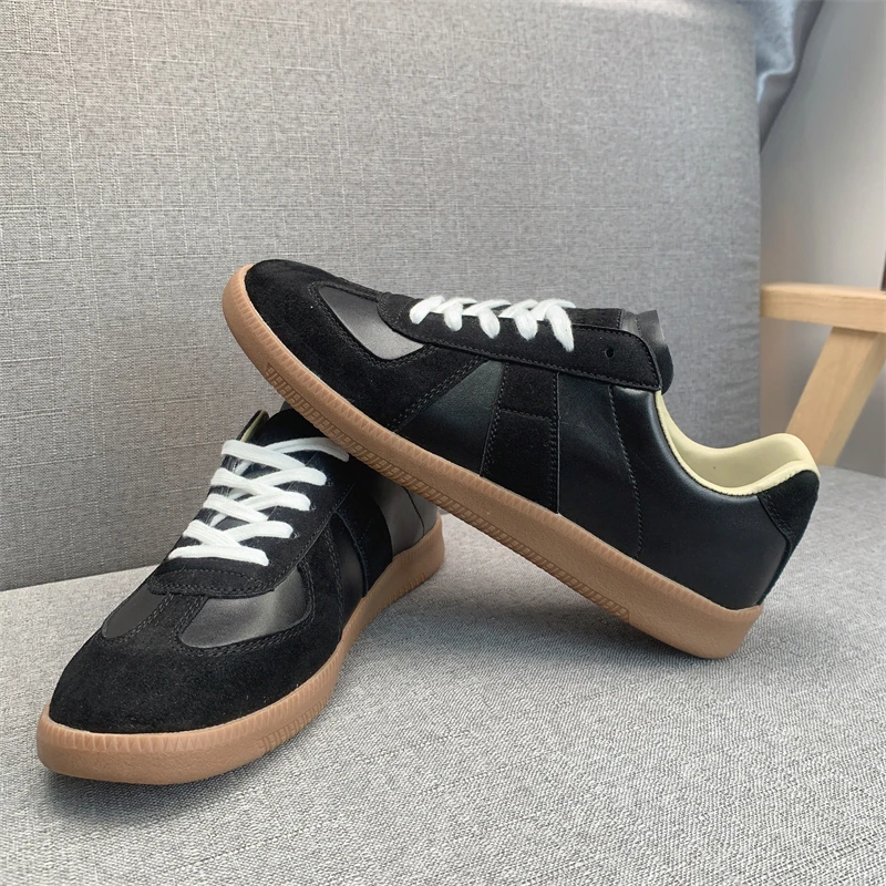 2026 New Men Women Skate Shoes, Low Top Trendy Street Style Couple Sneakers, Non-slip Wear Resistant Daily Footwear