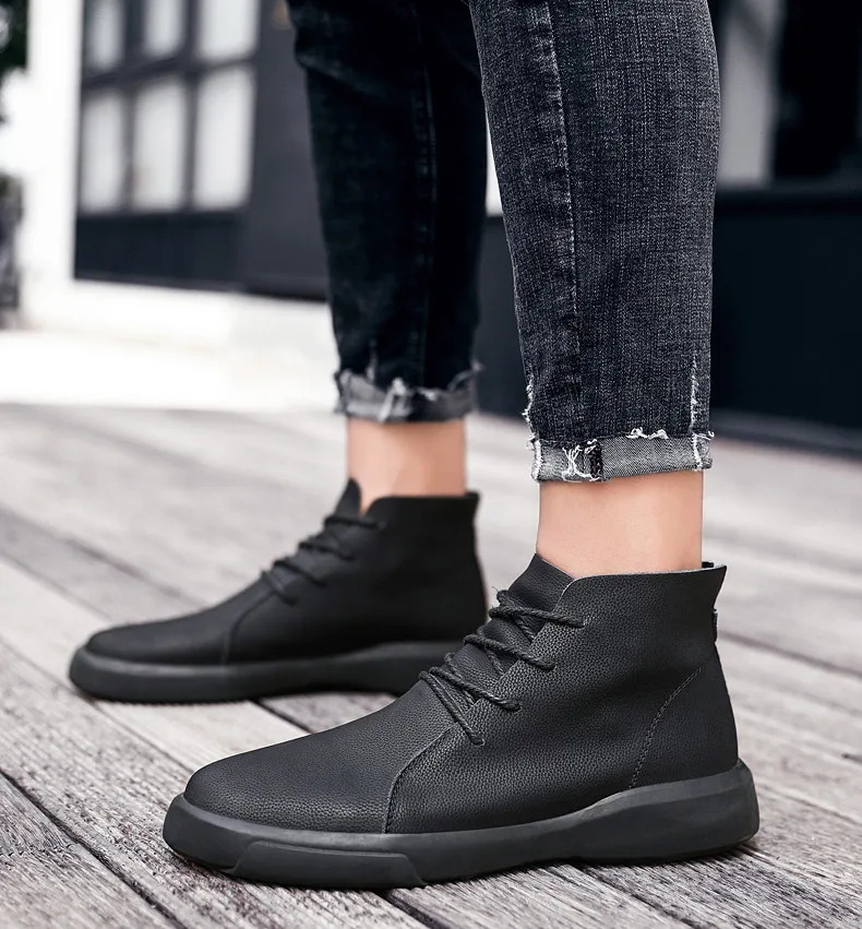 Brand New Winter Men Snow Boots Genuine Leather Warm Plush Men Boots Fashion Lace-up Ankle Boots Autumn Outdoor Men Shoes 38-47