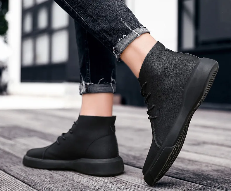 Brand New Winter Men Snow Boots Genuine Leather Warm Plush Men Boots Fashion Lace-up Ankle Boots Autumn Outdoor Men Shoes 38-47