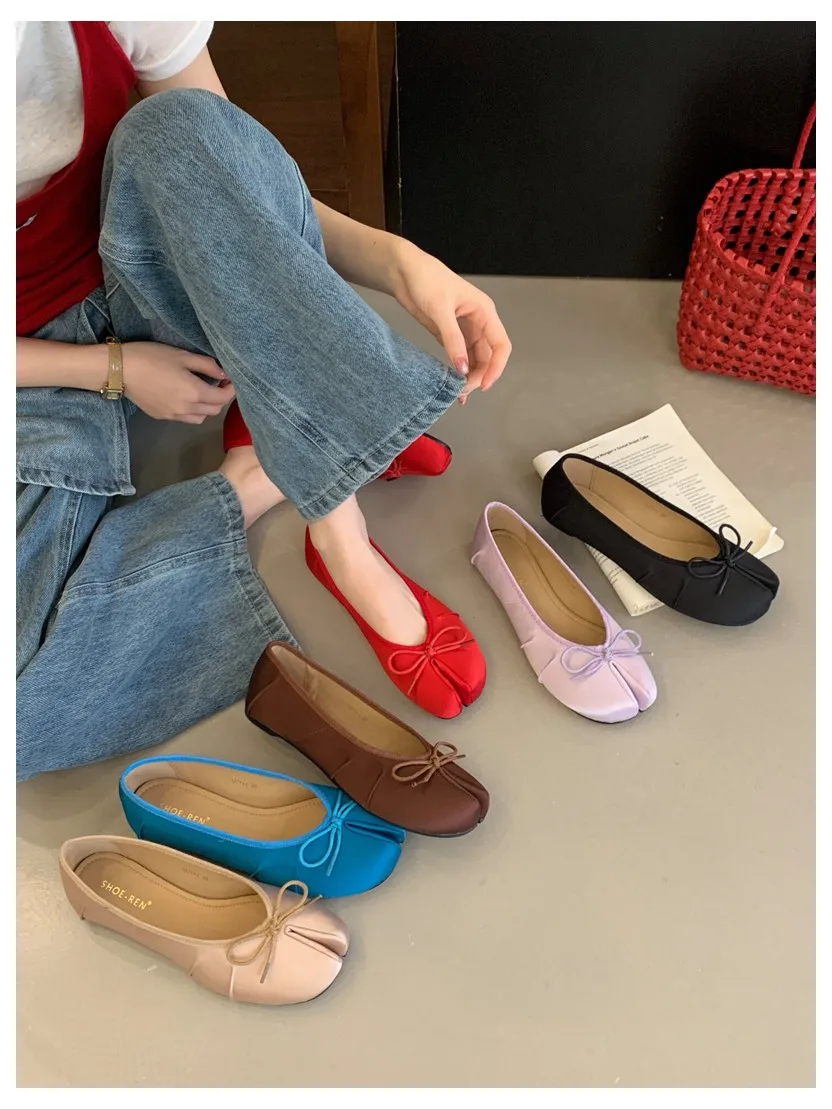 2026 Fashion Woman Flats Split Toe Tabi Shoes Bow Knot Ballet Dress Ballerina Comfortable Retro Mary Janes Shoes Footwear Mujer