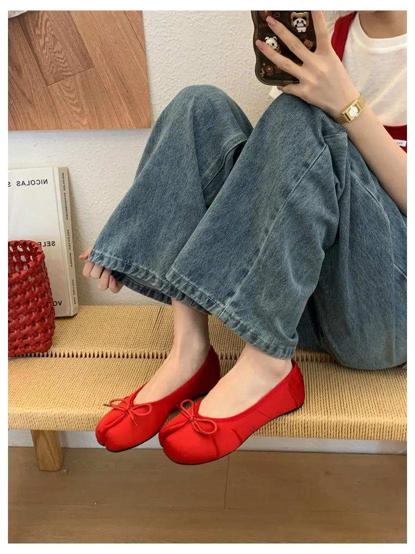 2026 Fashion Woman Flats Split Toe Tabi Shoes Bow Knot Ballet Dress Ballerina Comfortable Retro Mary Janes Shoes Footwear Mujer