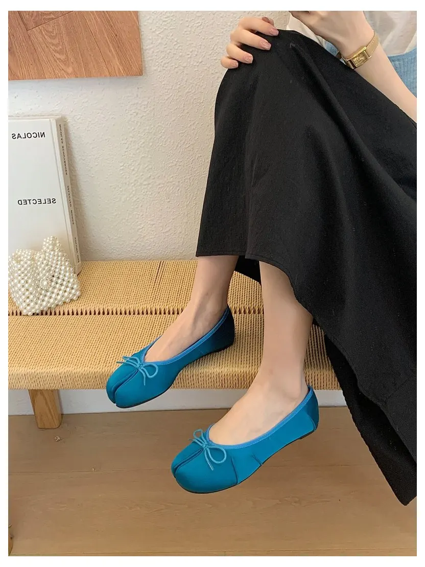 2026 Fashion Woman Flats Split Toe Tabi Shoes Bow Knot Ballet Dress Ballerina Comfortable Retro Mary Janes Shoes Footwear Mujer