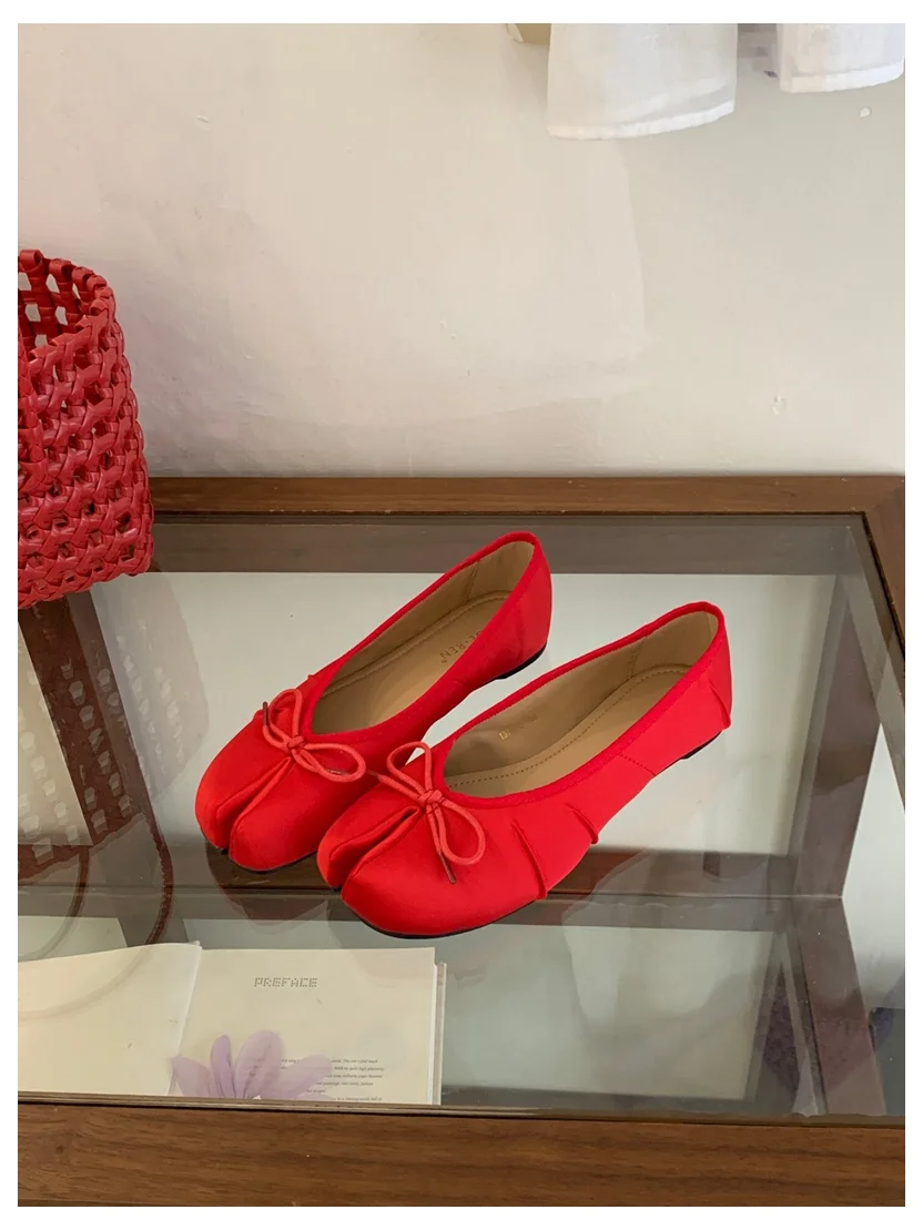 2026 Fashion Woman Flats Split Toe Tabi Shoes Bow Knot Ballet Dress Ballerina Comfortable Retro Mary Janes Shoes Footwear Mujer